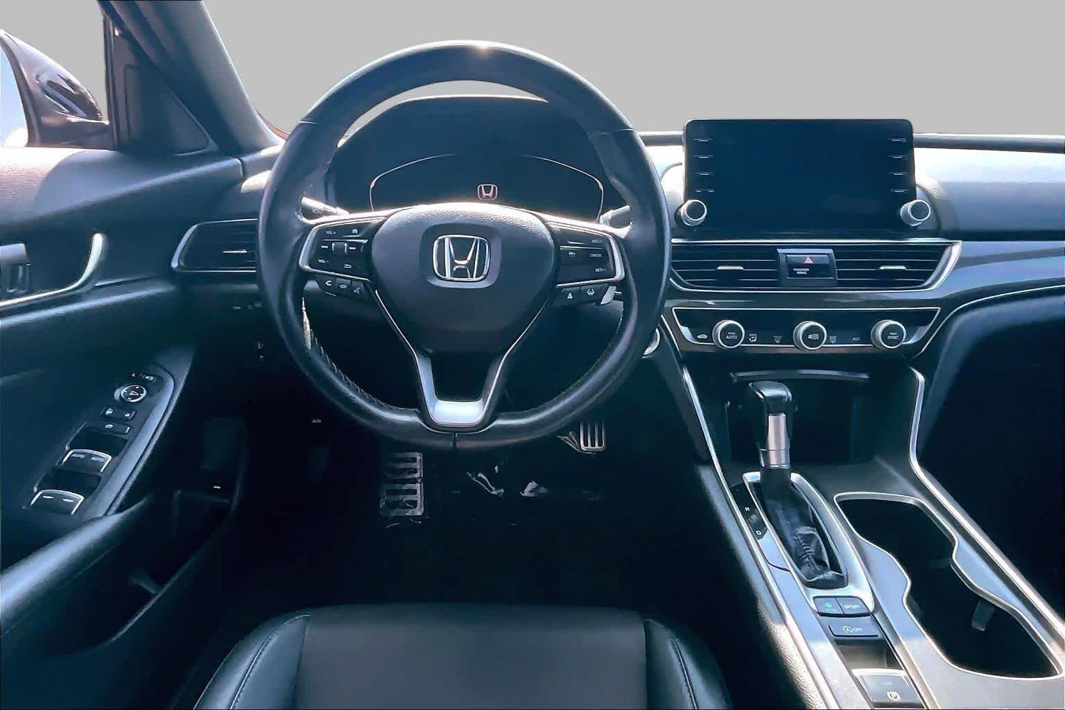 Used 2022 Still Night Pearl Honda Sport image 6
