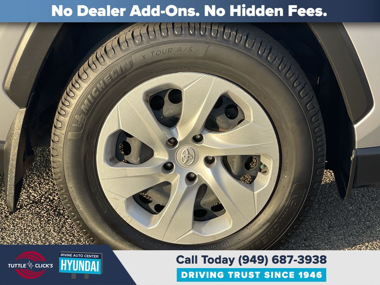 Used 2020 Silver Sky Metallic TOYOTA TRUCK LE image 13