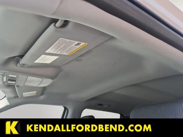Certified Used 2025 Oxford White Ford XLT image 12