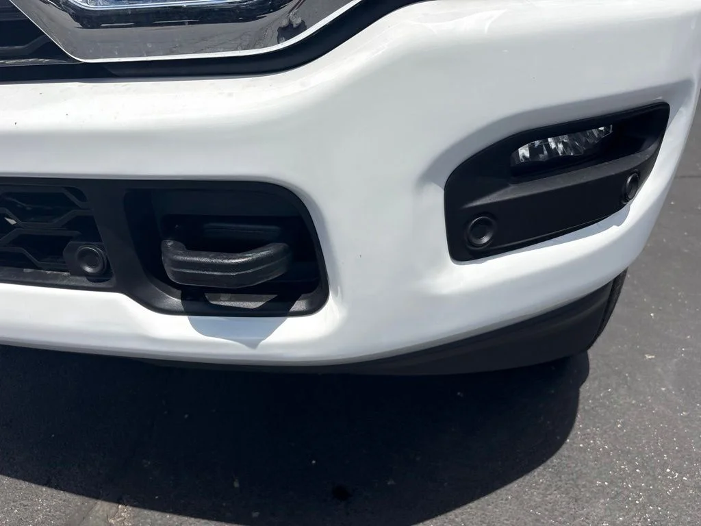 New 2026 Bright White Clear-Coat Exterior Paint RAM LARAMIE image 10