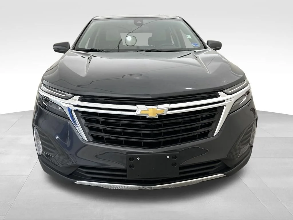Used 2023 Iron Gray Metallic Chevrolet LT image 9