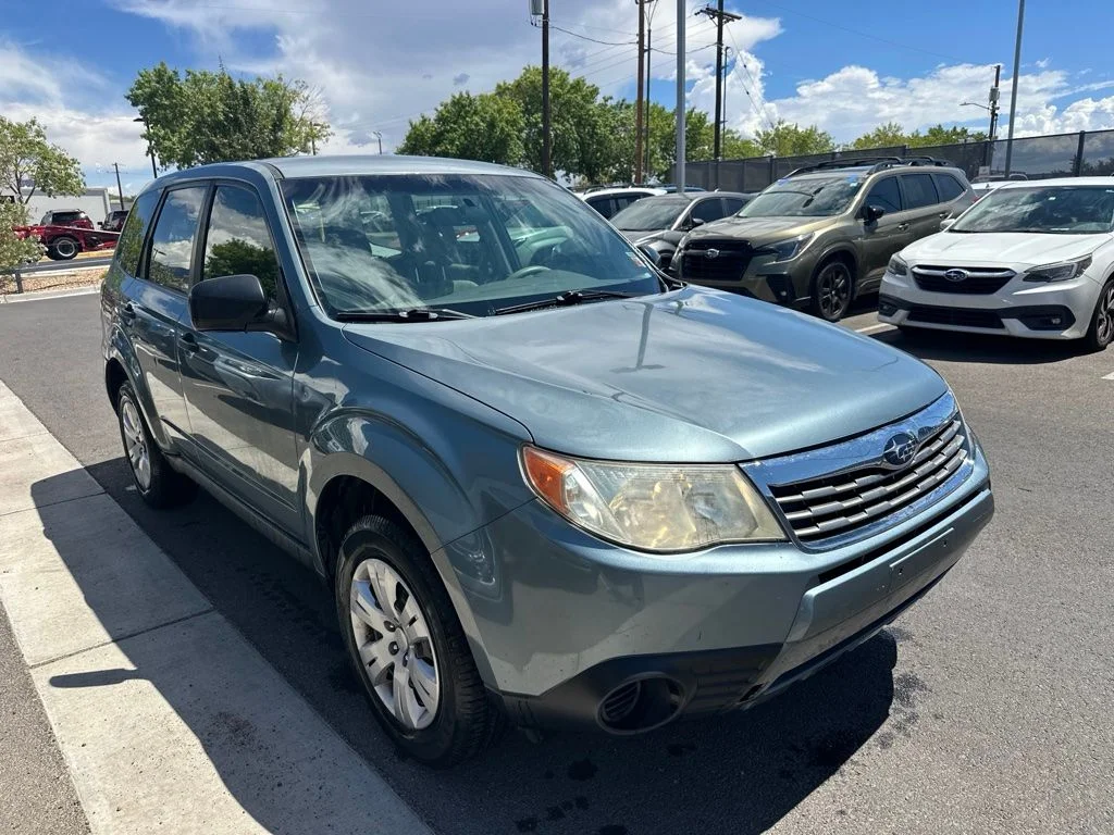 Used 2010 Green Subaru 2.5X image 3