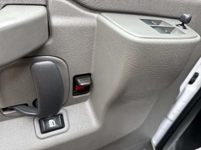 Used 2024 White Chevrolet Work Van image 21