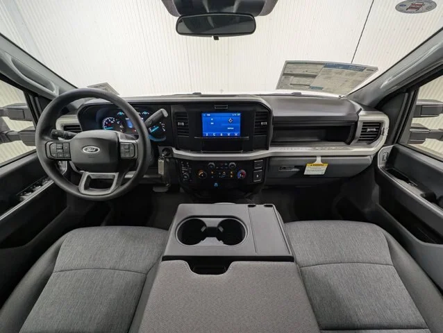 New 2026 Oxford White Ford F-250® XL image 40