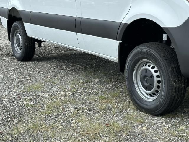 2024 Mercedes-Benz Sprinter Cargo Van Base - Photo 11