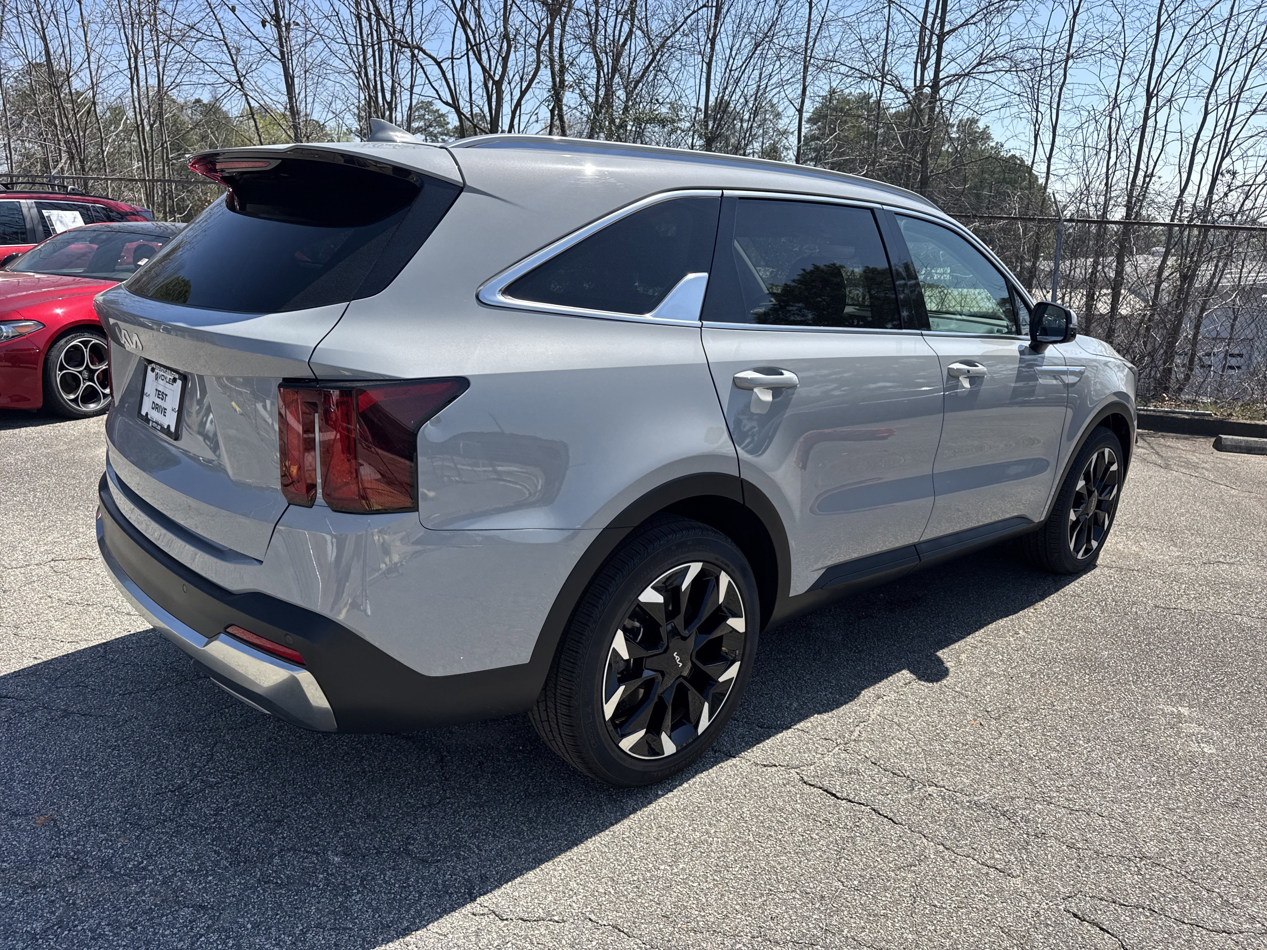 Certified Used 2025 Wolf Gray Kia EX image 7