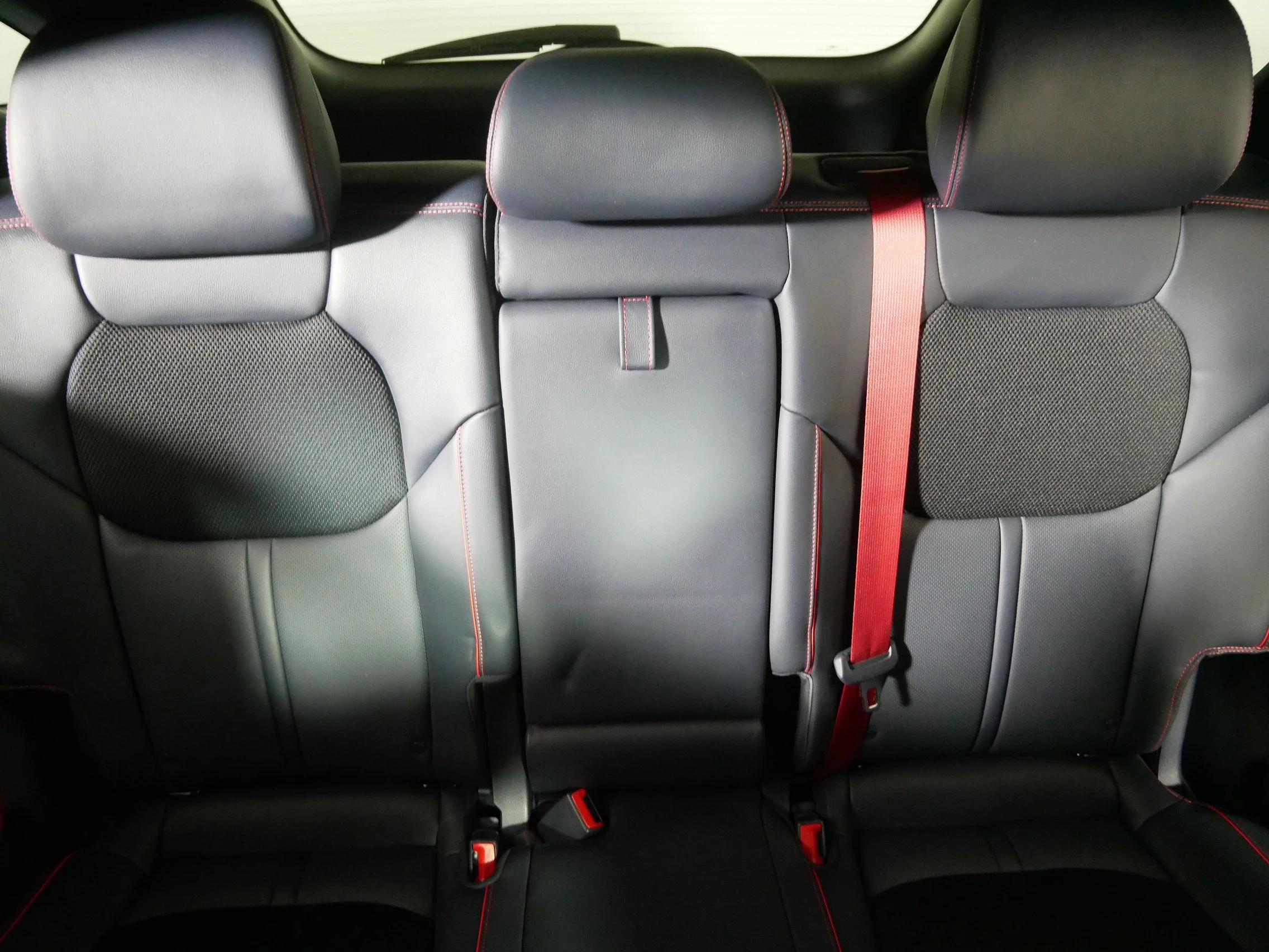 2024 GENESIS GV70 Sport - Photo 13