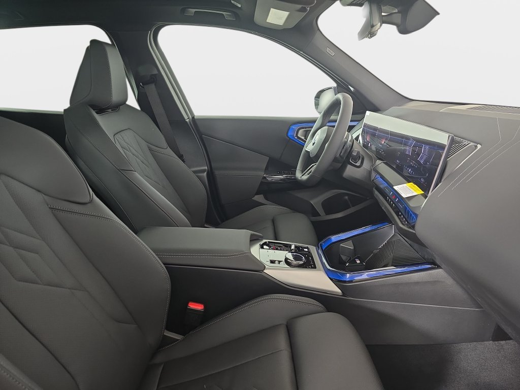Certified Used 2026 Tanzanite Blue II Metallic BMW 30 xDrive image 9