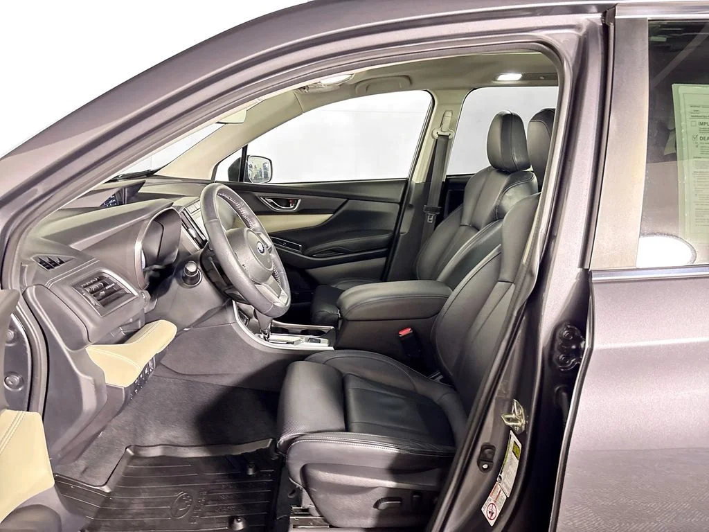 Used 2020 Gray Metallic Subaru Limited image 11