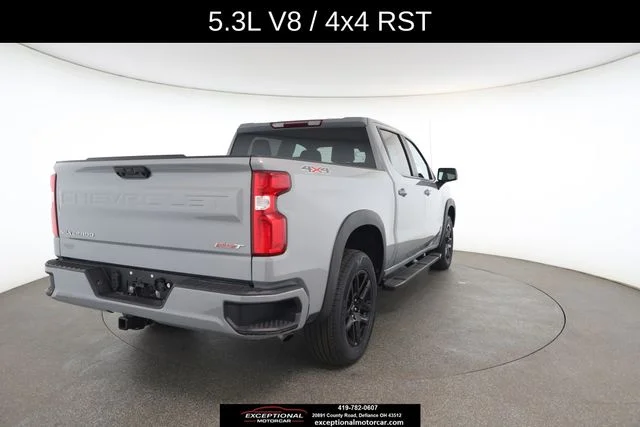 Used 2024 Gray Chevrolet RST image 17
