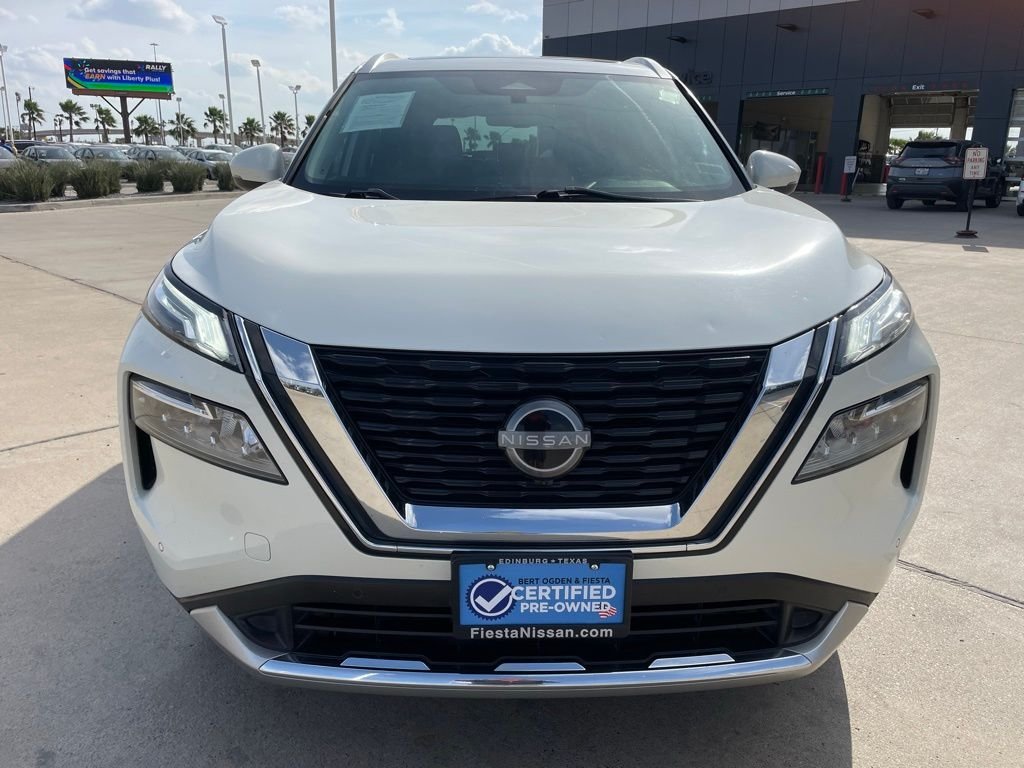 Used 2023 White Nissan Platinum image 6