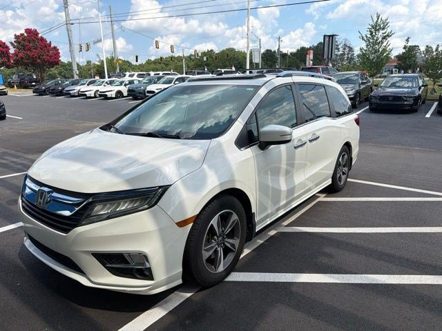 Used 2018 White Diamond Pearl Honda Touring image 2
