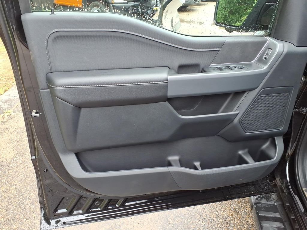 2026 Ford F-150 XLT - Photo 19