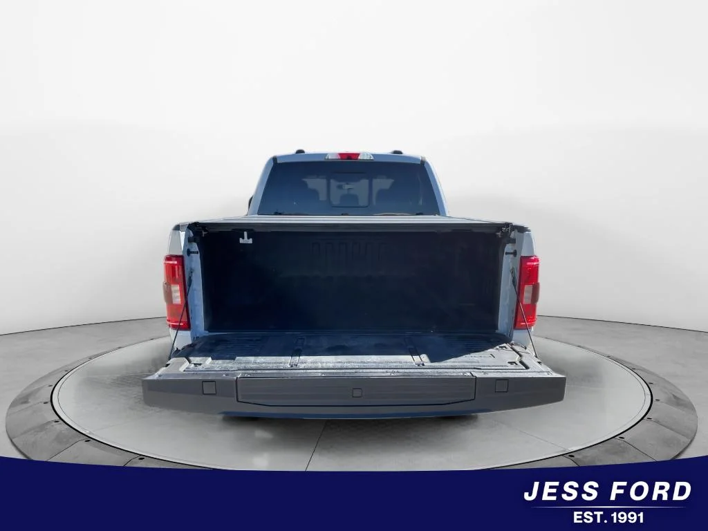 Certified Used 2022 Space White Metallic Ford XLT image 6
