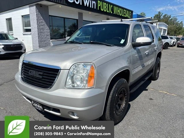 Used 2008 Silver GMC SLE image 1