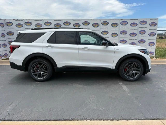 New 2026 Ford Explorer ST-Line