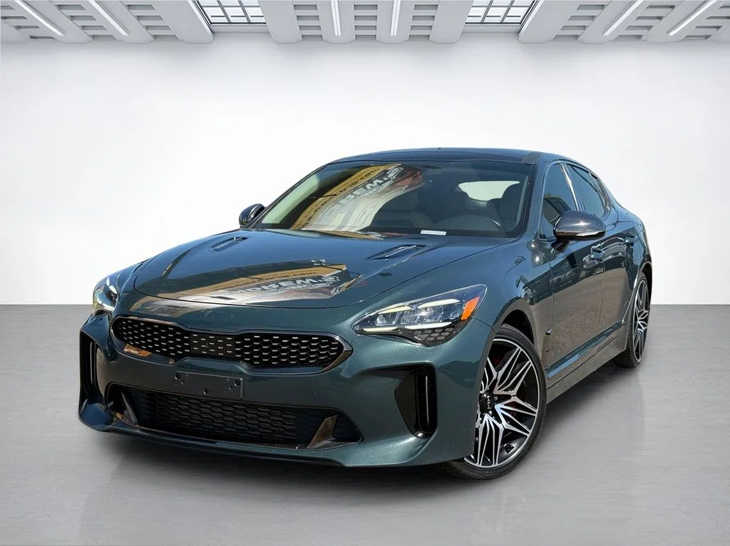 Used 2022 Ascot Green Kia GT1 image 6