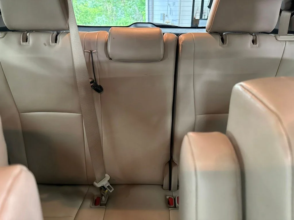 Used 2022 Beige Toyota XLE image 22