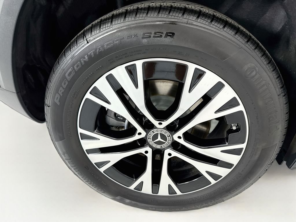 Certified Used 2026 Night Black Mercedes-Benz GLA 250 image 31