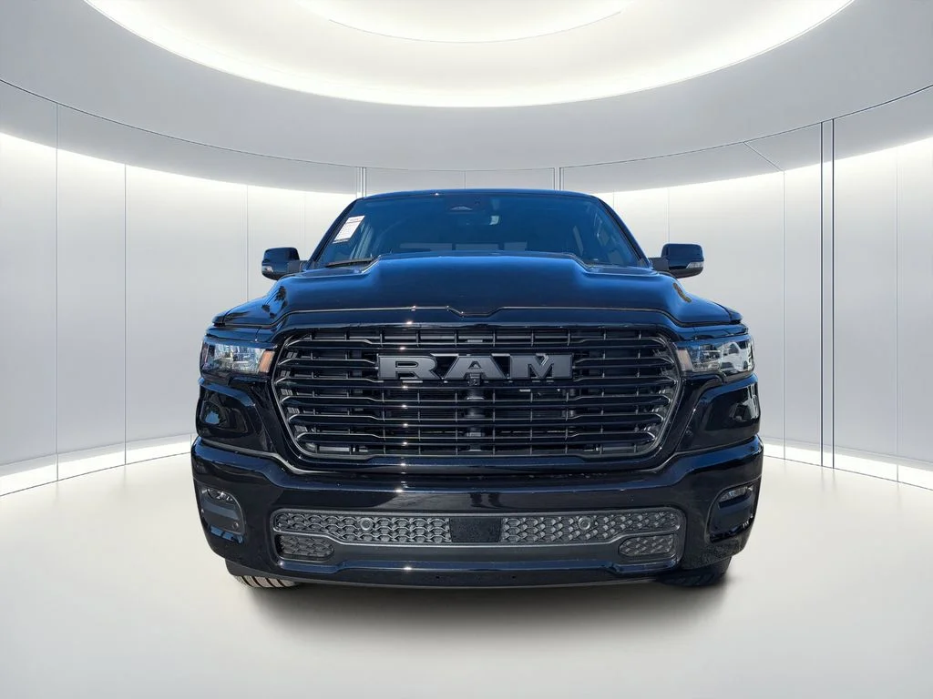 New 2026 Diamond Black Crystal Pearl-Coat Exterior Paint RAM Laramie image 7