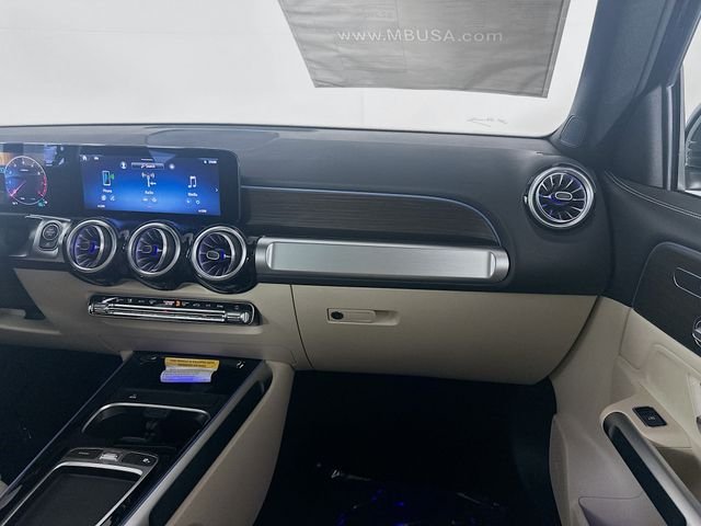 New 2026 Night Black Mercedes-Benz GLB 250 image 22