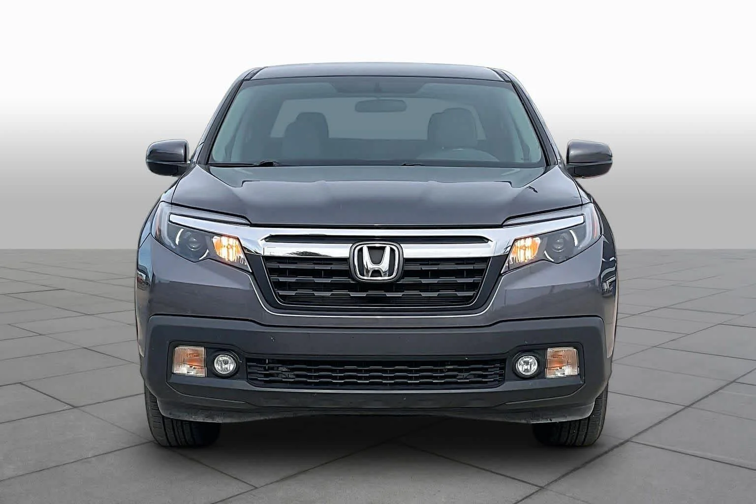 Certified Used 2018 Modern Steel Metallic Honda RTL image 4