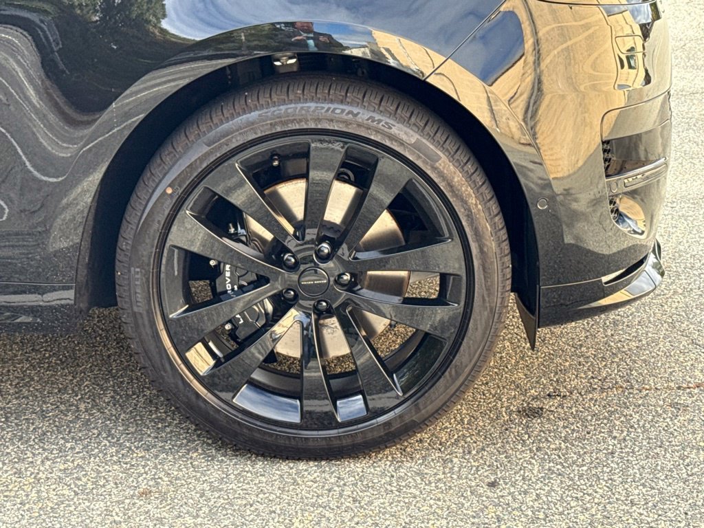 New 2027 Santorini Black Land Rover Twenty Edition image 9