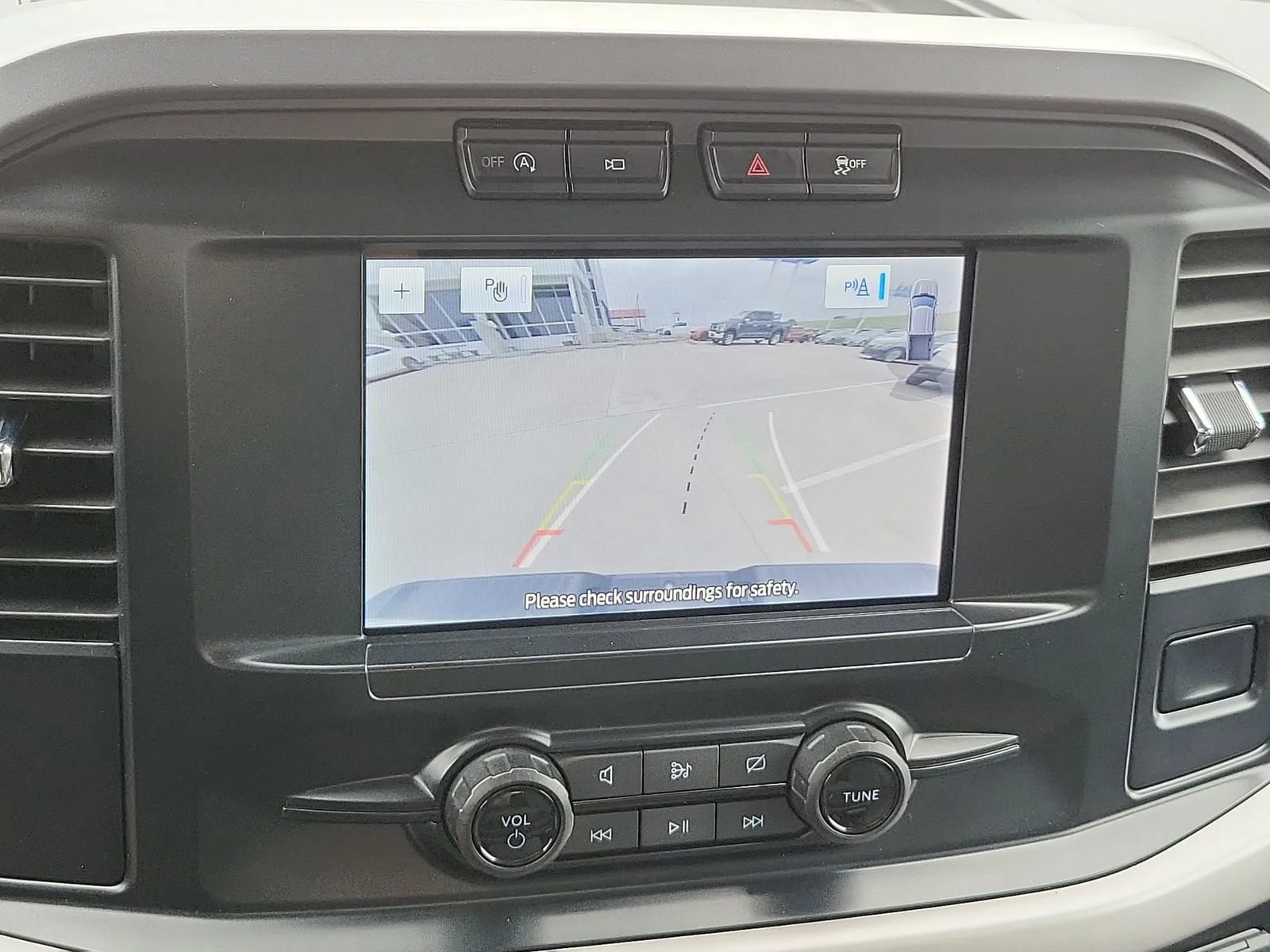 2023 Ford F-150 XL - Photo 15