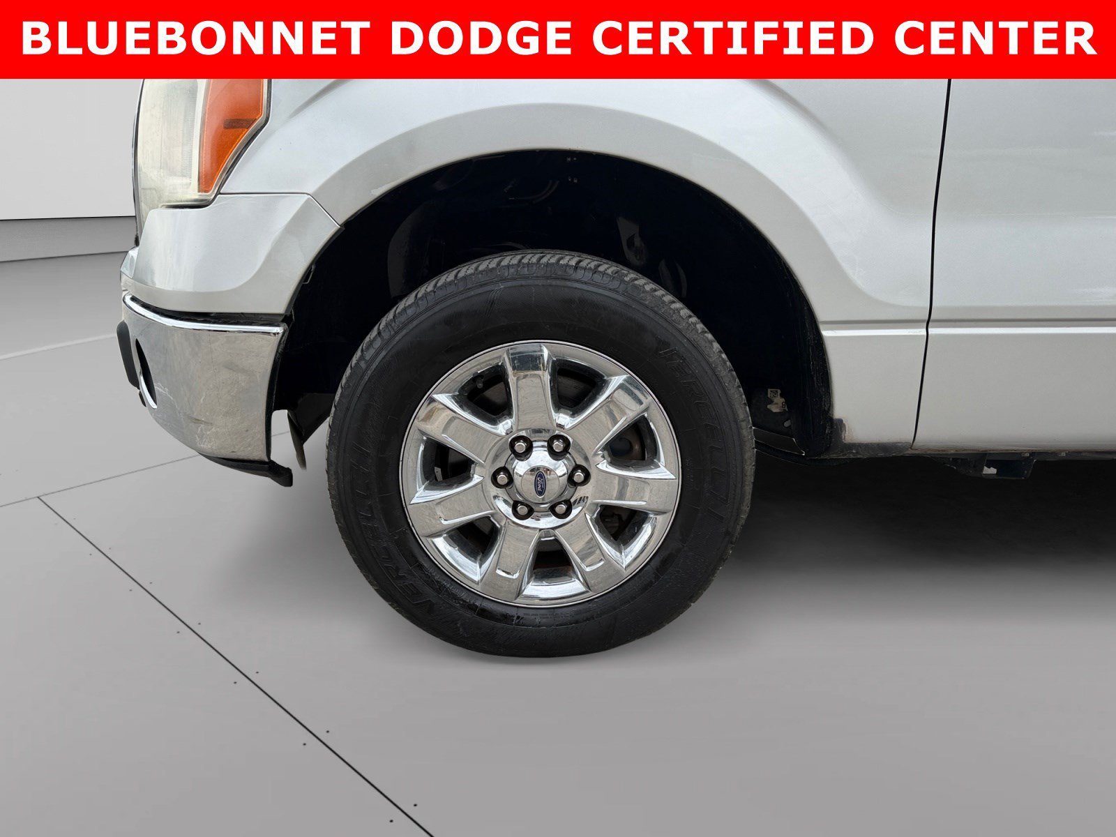 Used 2014 Silver Ford  image 9