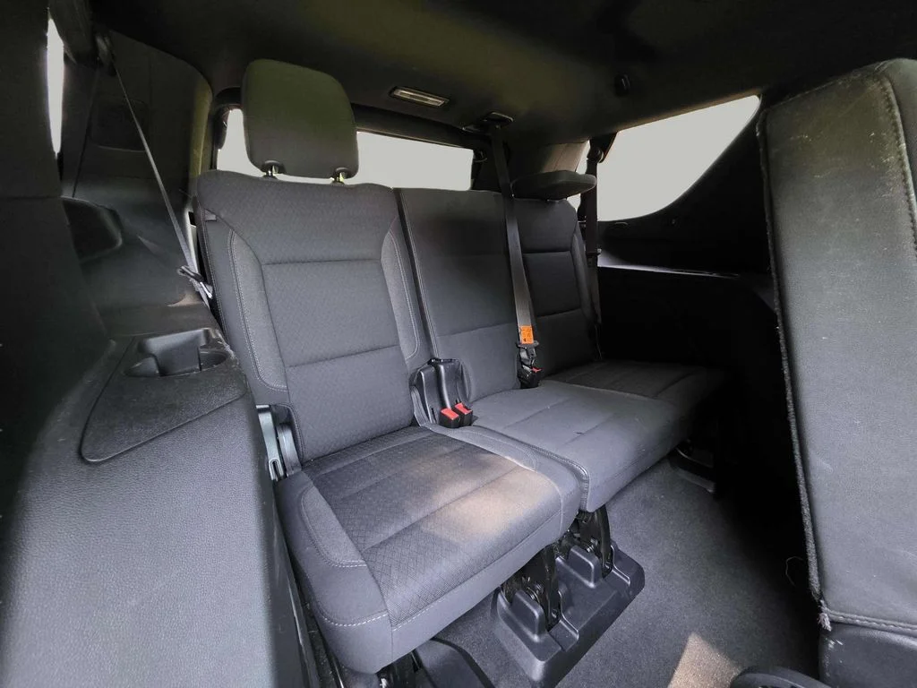 Used 2021 Black GMC SLE image 7