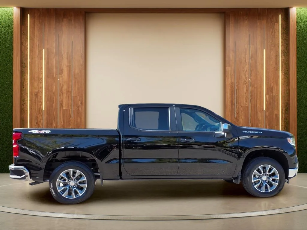 2026 Chevrolet Silverado 1500 LT - Photo 36
