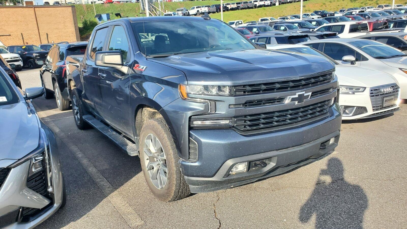 Used 2021 SHADOW GRAY METALLIC Chevrolet RST image 2