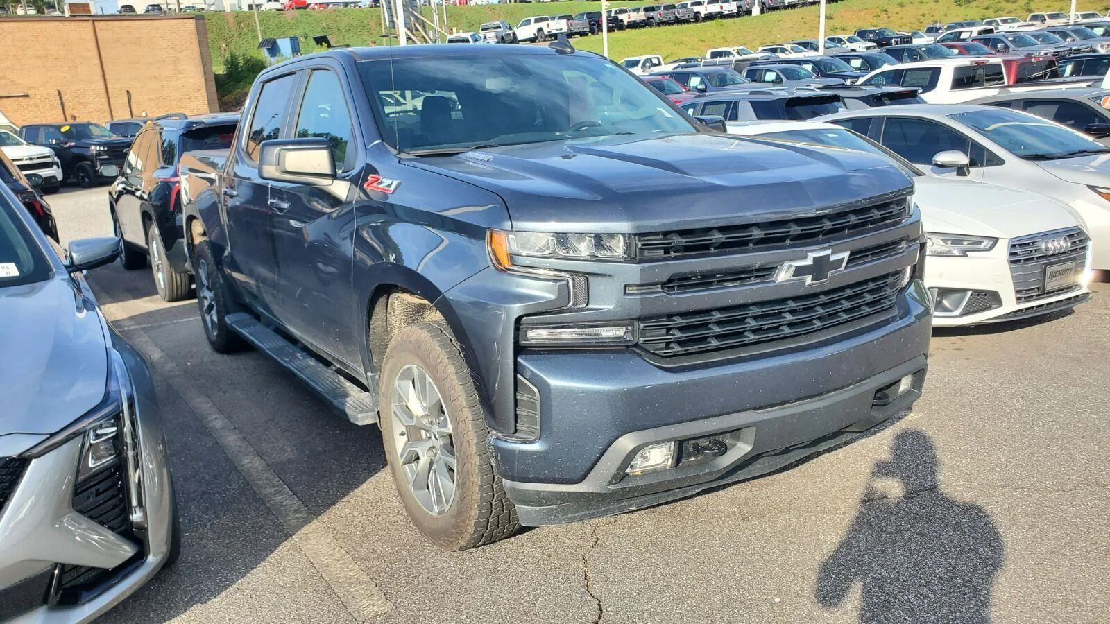 Used 2021 SHADOW GRAY METALLIC Chevrolet RST image 2