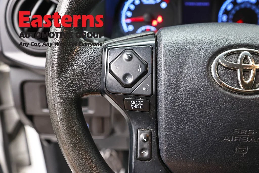 Used 2019 White Toyota SR image 15