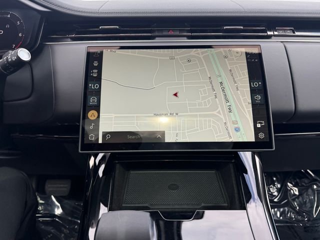 Certified Used 2025 Fuji White Land Rover SE image 20
