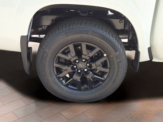 New 2026 Glacier White Nissan Crew Cab SV image 4