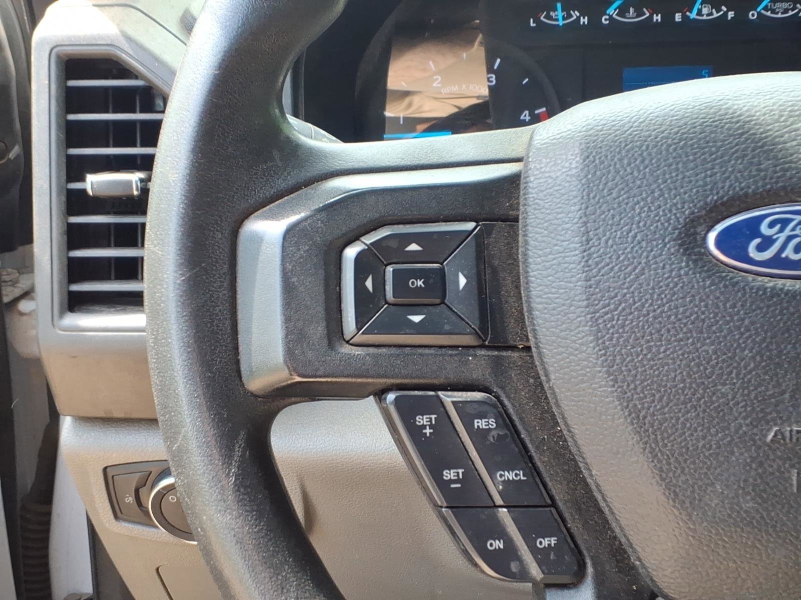 Used 2019 Oxford White Ford XL image 16