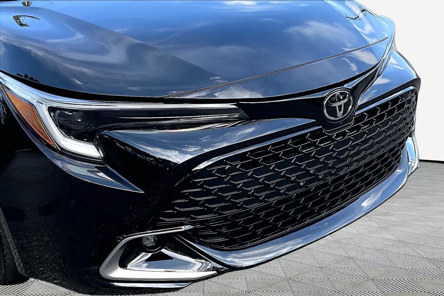Used 2026 Midnight Black Metallic Toyota XSE image 30