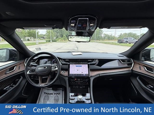 Used 2023 Diamond Black Crystal Pearlcoat Jeep Summit image 20