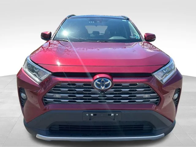 Used 2021 Red Toyota Limited image 8