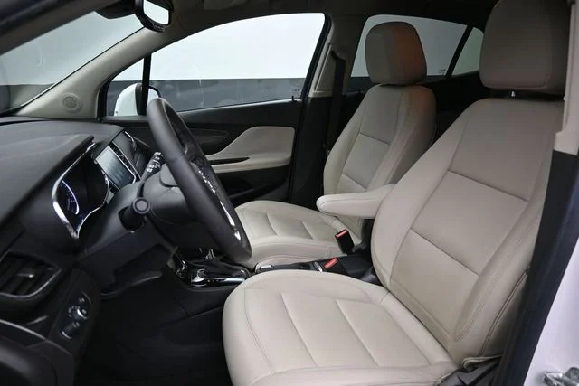 Used 2017 White Buick Premium image 23