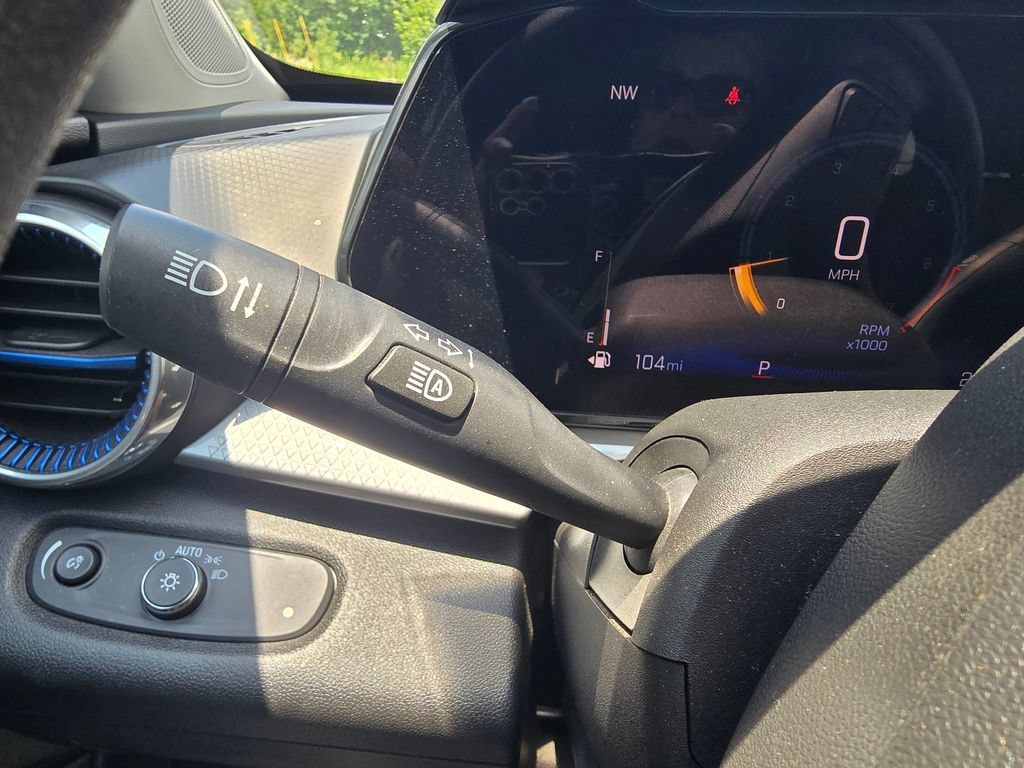 Used 2024 Summit White Chevrolet LT image 25