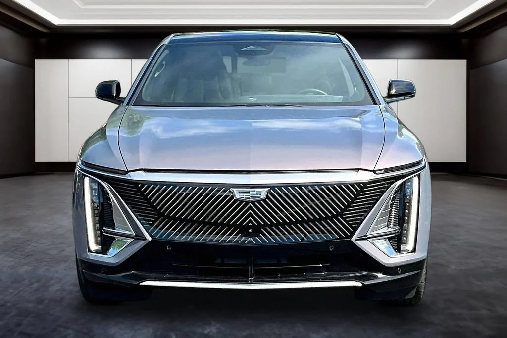 Certified 2024 Cadillac LYRIQ Luxury 3 with VIN 1GYKPSRL6RZ134849 for sale in Beachwood, OH