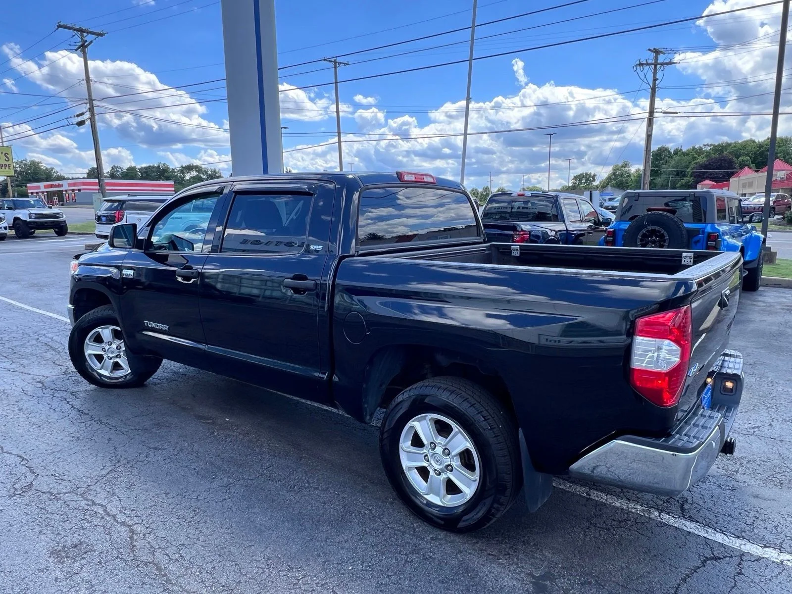 Used 2017 Black Toyota SR5 image 13
