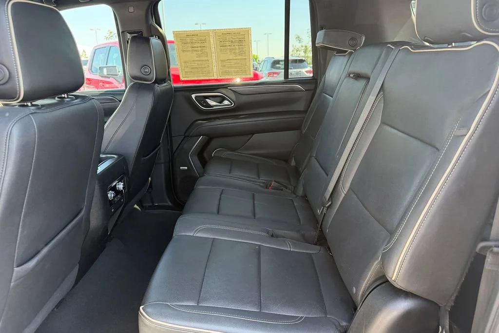 Used 2023 Summit White GMC SLT image 23