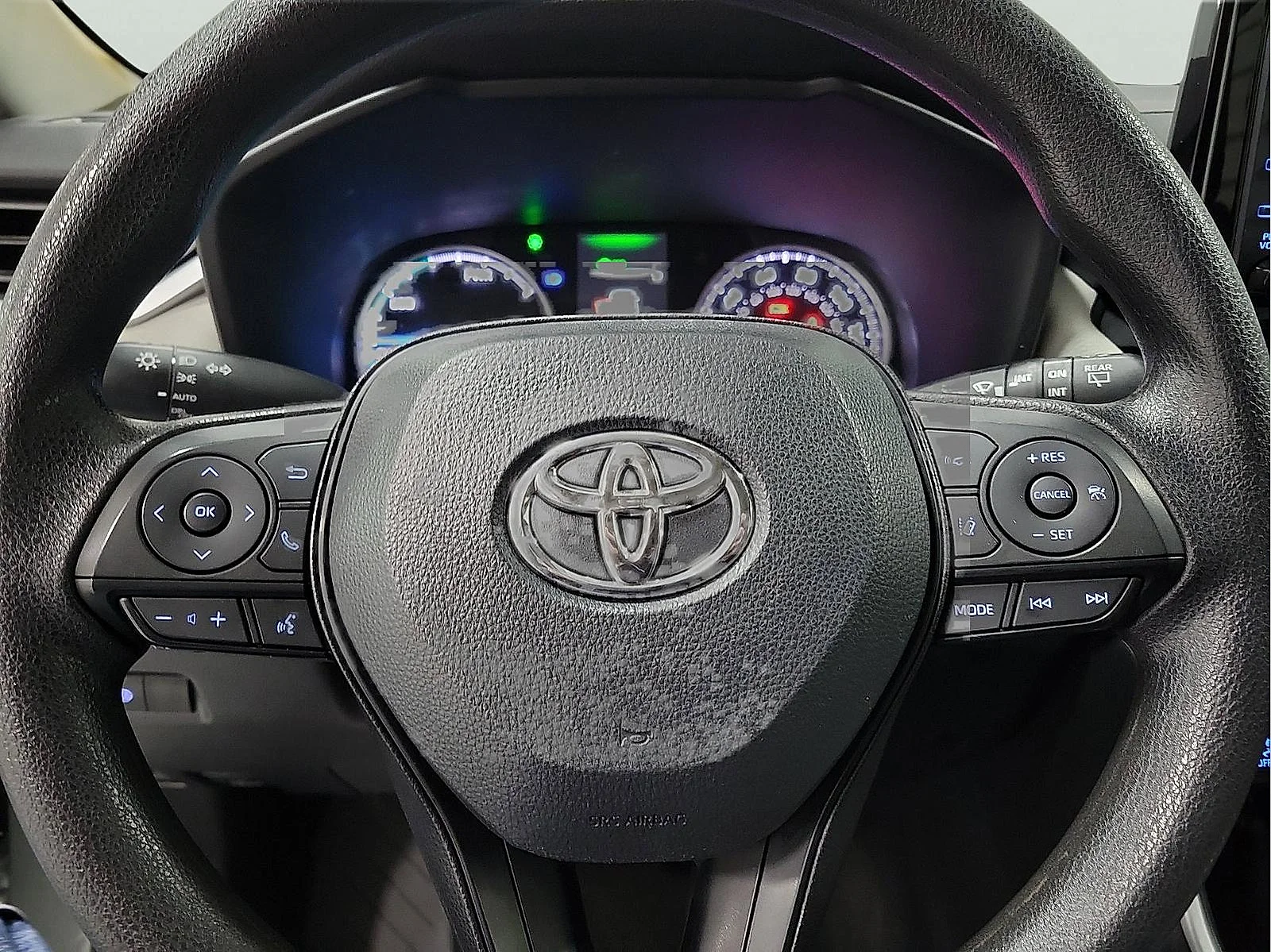 Certified Used 2022 LUNAR ROCK Toyota Hybrid XLE image 19