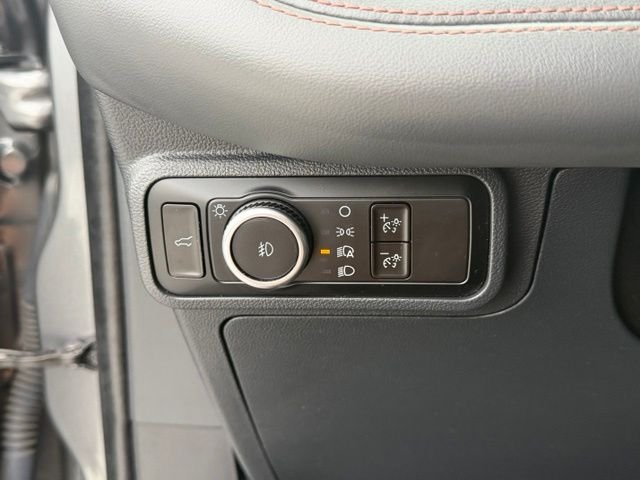 Used 2025 Gray Ford Active image 26