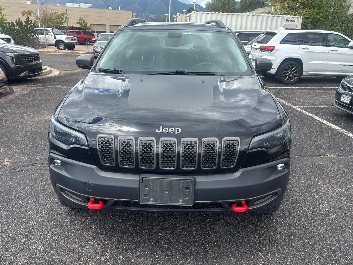Used 2019 Diamond Black Crystal Pearlcoat Jeep Trailhawk image 1