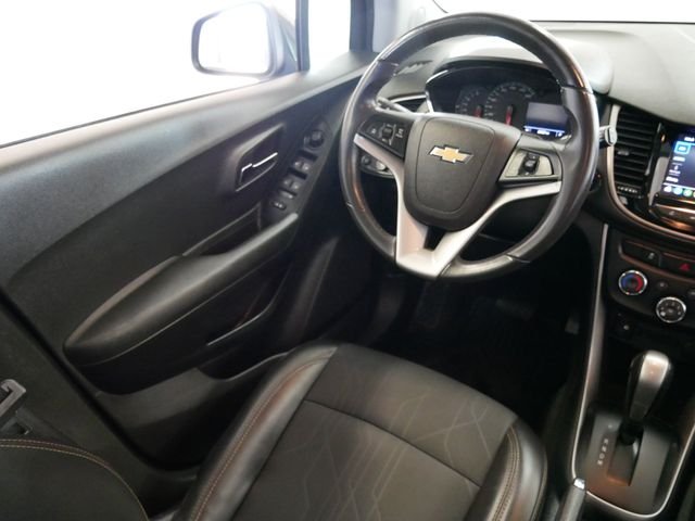 Used 2020 Nightfall Gray Metallic Chevrolet LT image 12