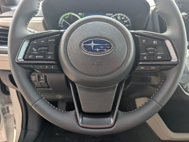 New 2026 CRYSTAL WHITE PEARL Subaru Limited Hybrid image 9